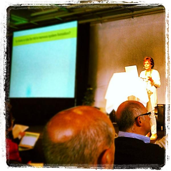 Elena Cattaneo ci ricorda che gli animali hanno avuto un gene HD per 800 milioni di anni.